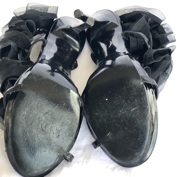 Bakers Rory Black Ruffle Pumps - Picture 9 of 9